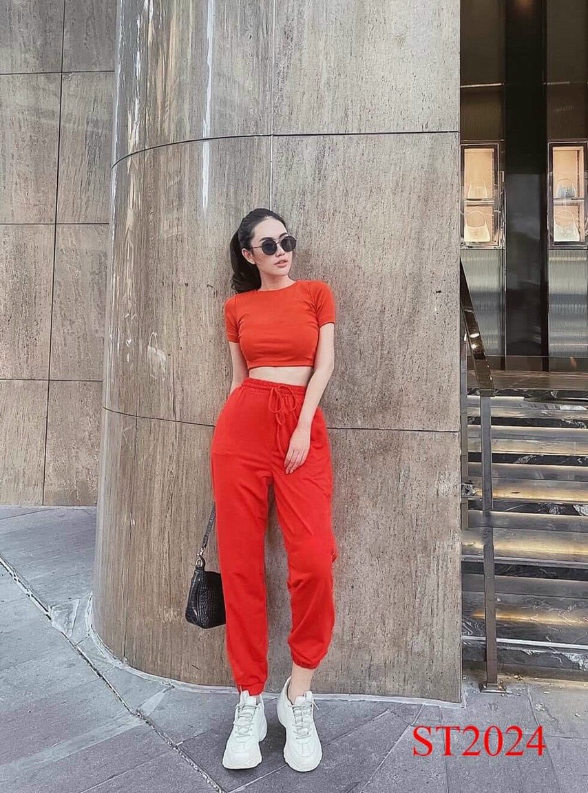 Set áo và quần dài ôm dáng xinh xắn Fashionlyly