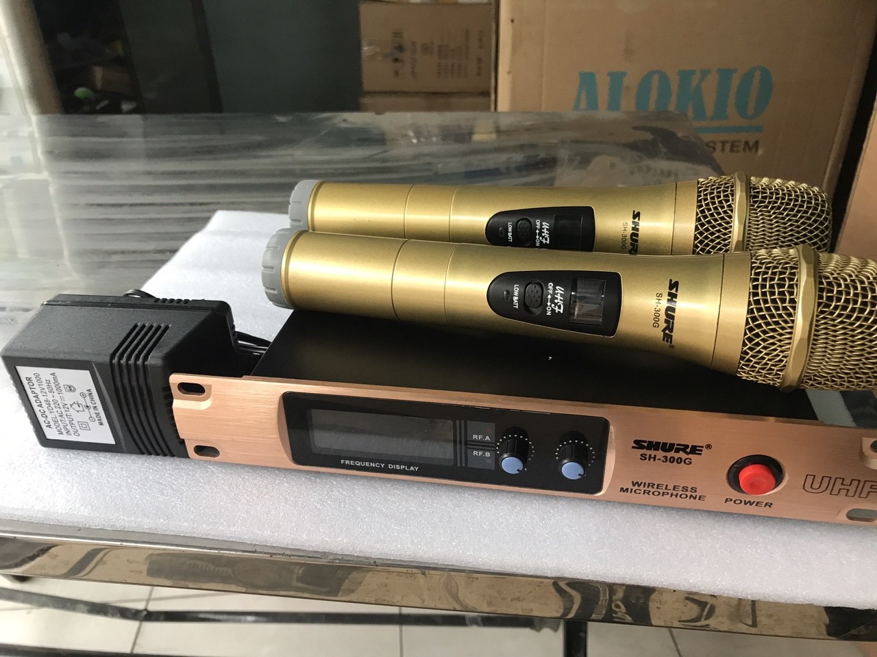 Micro không dây sh 300g chuyên amply
