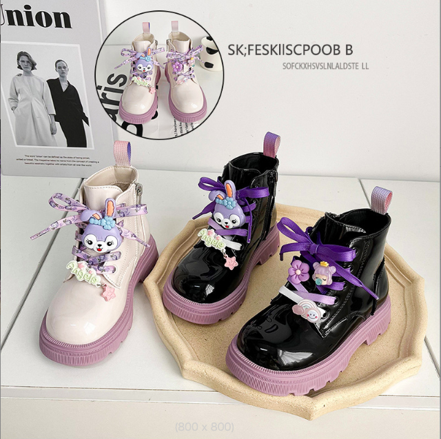 Giày bốt bé gái dr. marten đính hình thú ngộ nghĩnh da mềm dẻo cho bé 3t - 10t