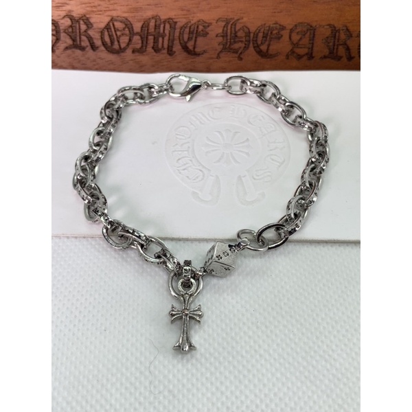 Lắc tay , vòng tay Chrome Heart Paper Cross bạc fullbox cao cấp.