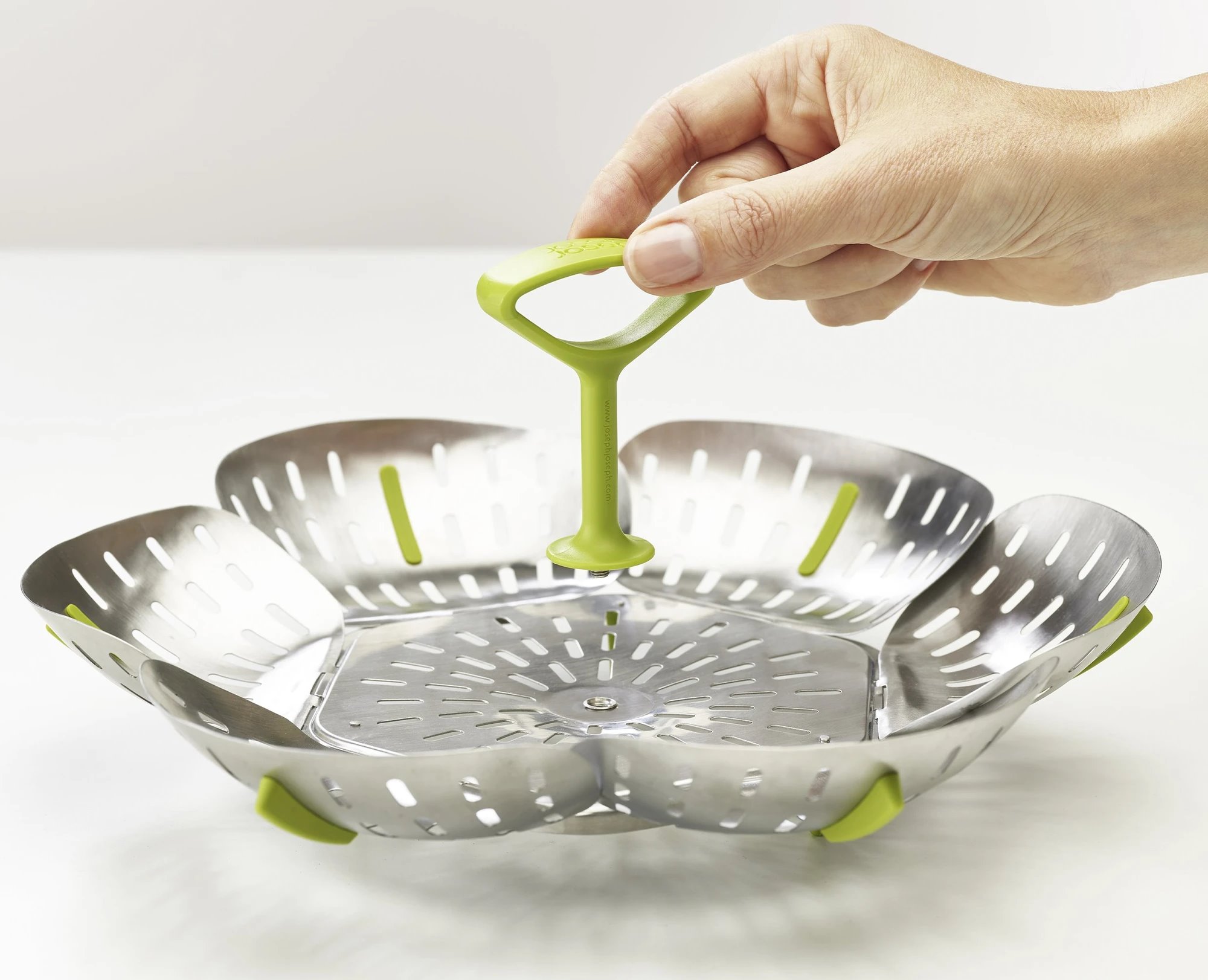 Giỏ hấp Joseph Joseph Bloom inox