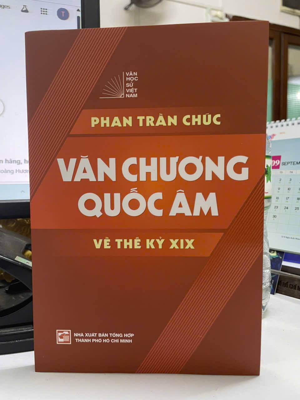 Book of Vietnamese History Literature - National Sound of Literature in the 19Th Century