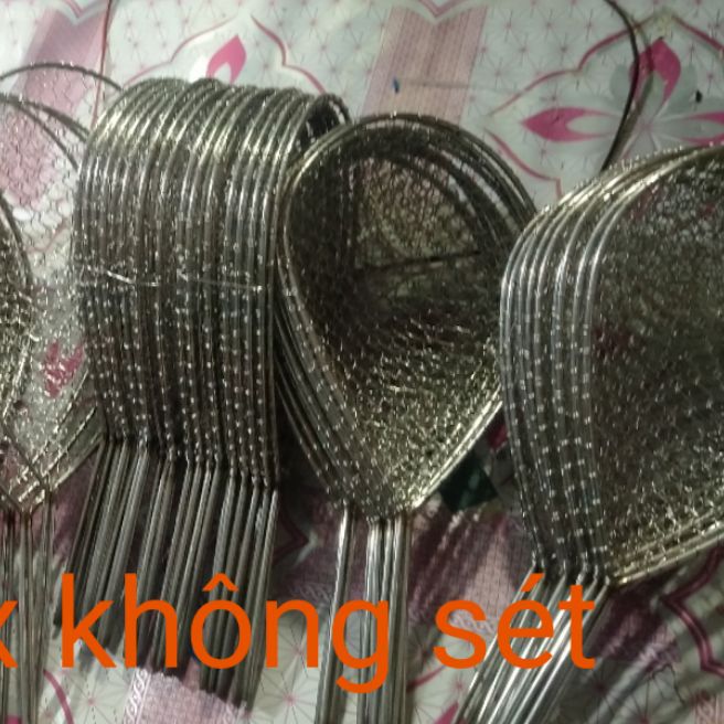 2 vợt inox không sét kích thước 17x25