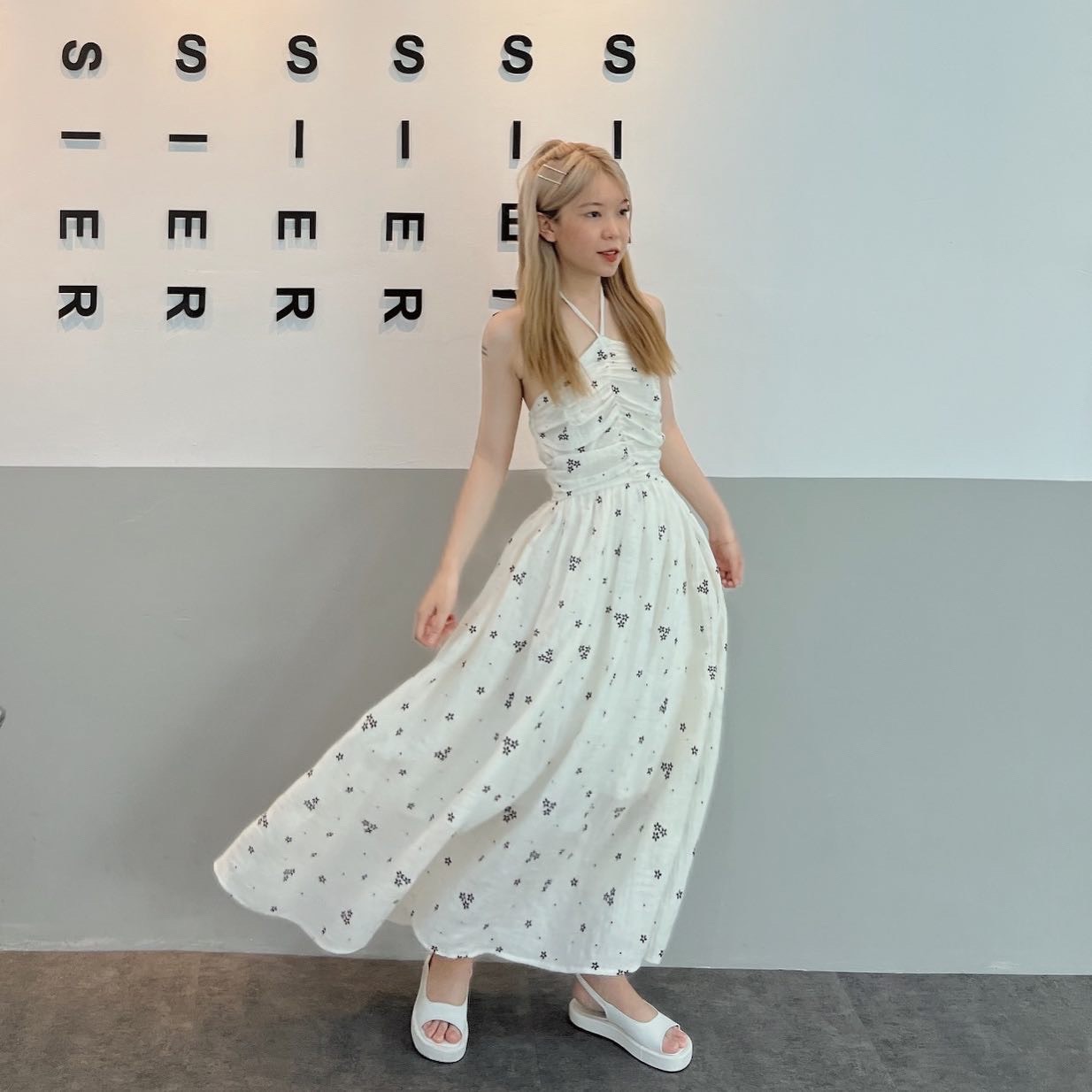 Váy yếm hoa dài thiết kế đầm dúm ngực chất đũi tằm hoa mát nhẹ mùa hè Bonheur Flower Dance Dress