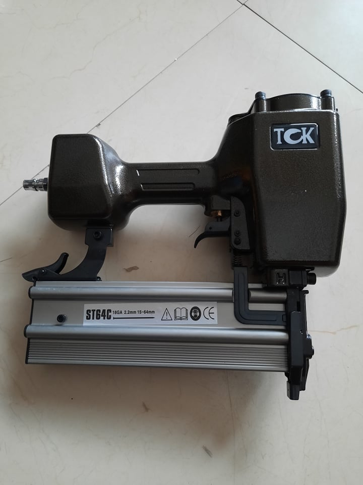 Máy bắn đinh bê tông dùng hơi t64