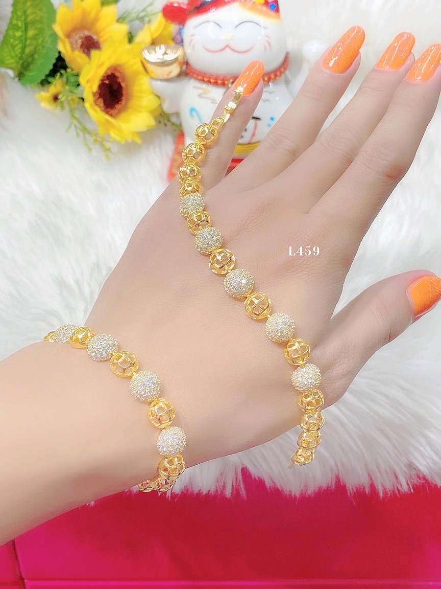 [Mua 1 tặng 1] Lắc châu nữ mạ vàng 18K cao cấp JK Silver khắc đồng tiền may mắn tài lộc tớigiống vàng thật 99% cho độ sáng lấp lánh cao cam kết không đen không bay