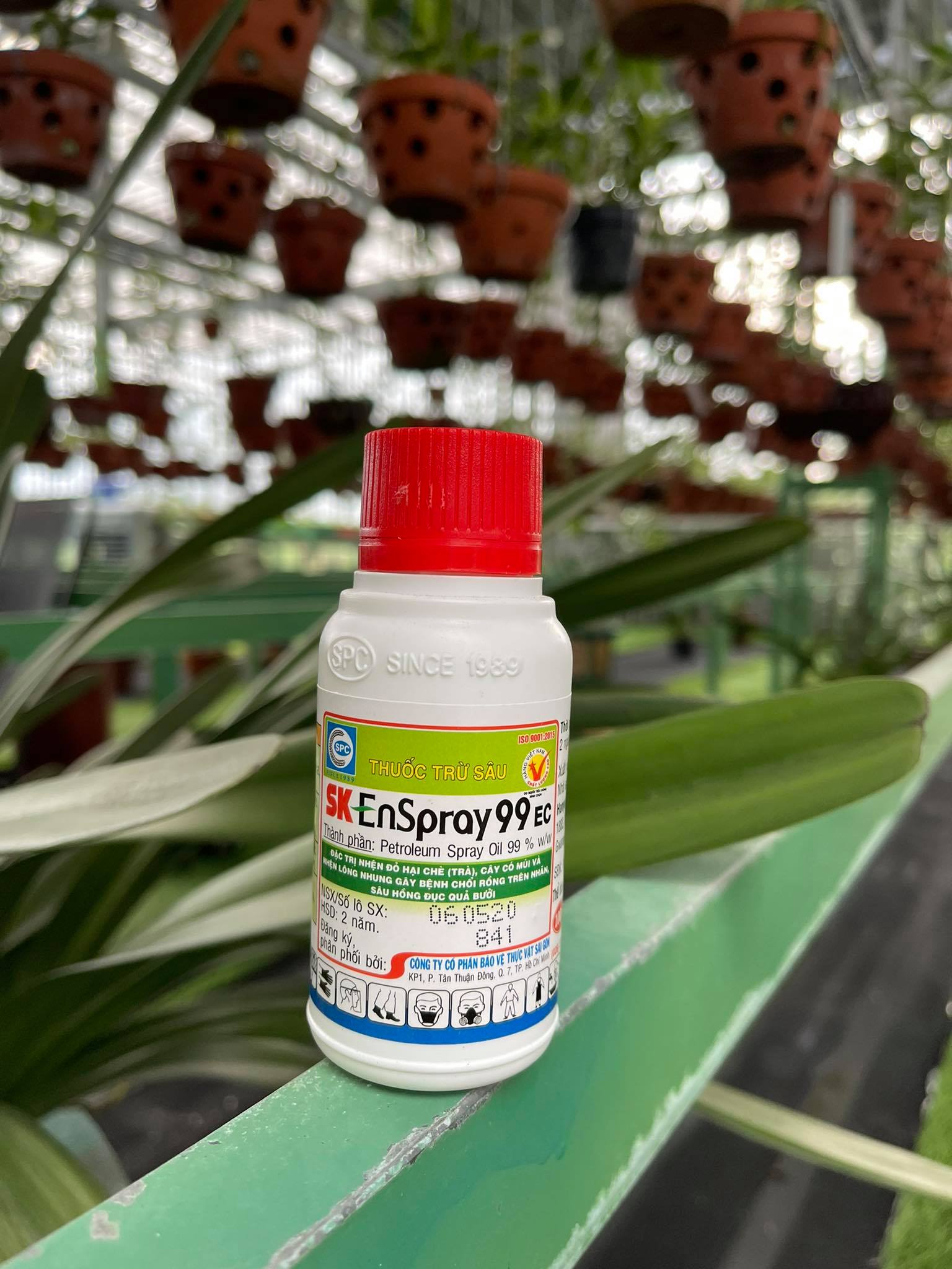 Dầu khoáng sk enspray 99 ec chai 100ml trừ bọ trĩ, nhện đỏ, rệp sáp, các loại rầy...