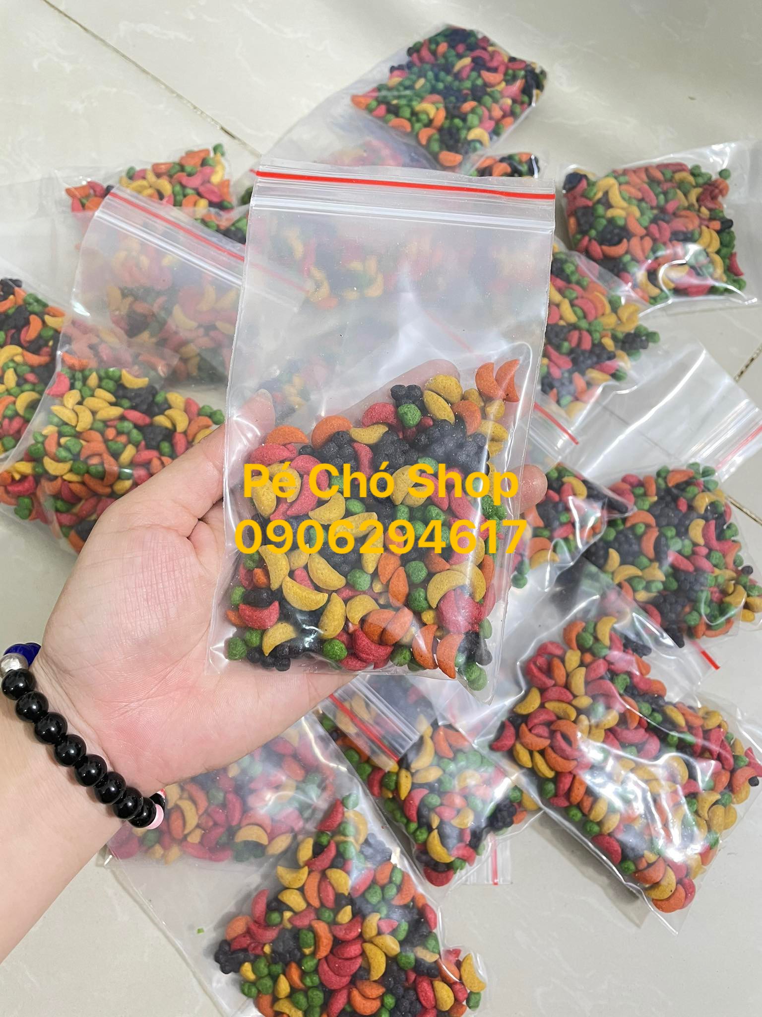 Bịch Kaytee cho hamster,sóc...