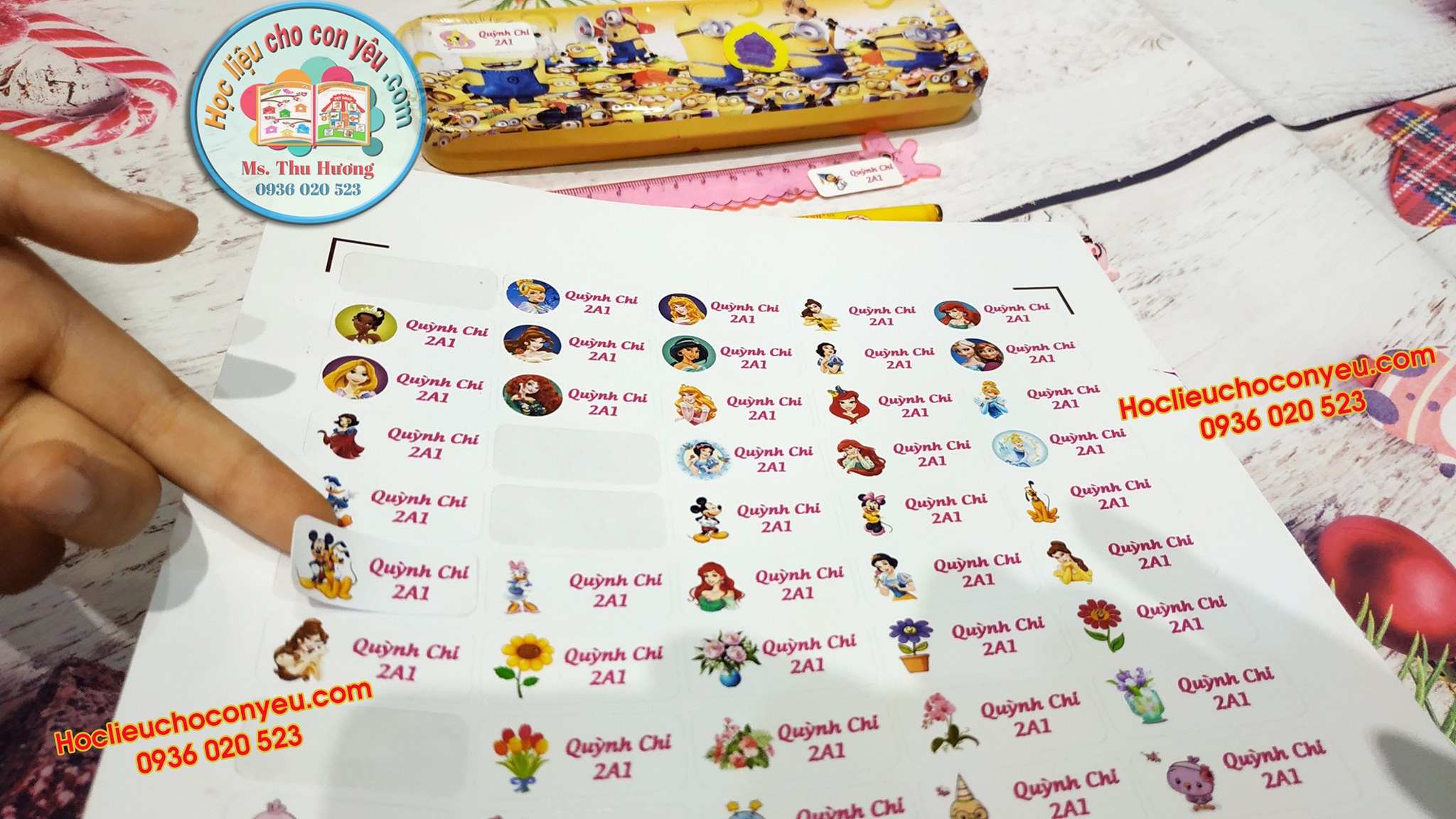 Sticker tên riêng cho bé siêu rẻ,có ngay bền đẹp! Đánh dấu bản quyền, không bị  bạn cầm nhầm đồ dùng nhá !