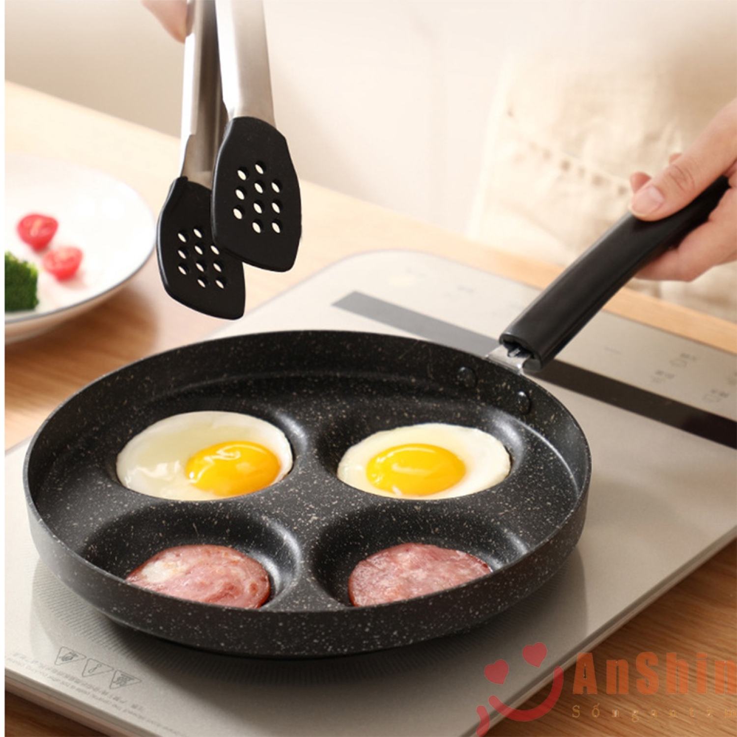 Chảo chiên rán trứng,làm bánh 4 ngăn 4 lỗ chống dính tiện dụng