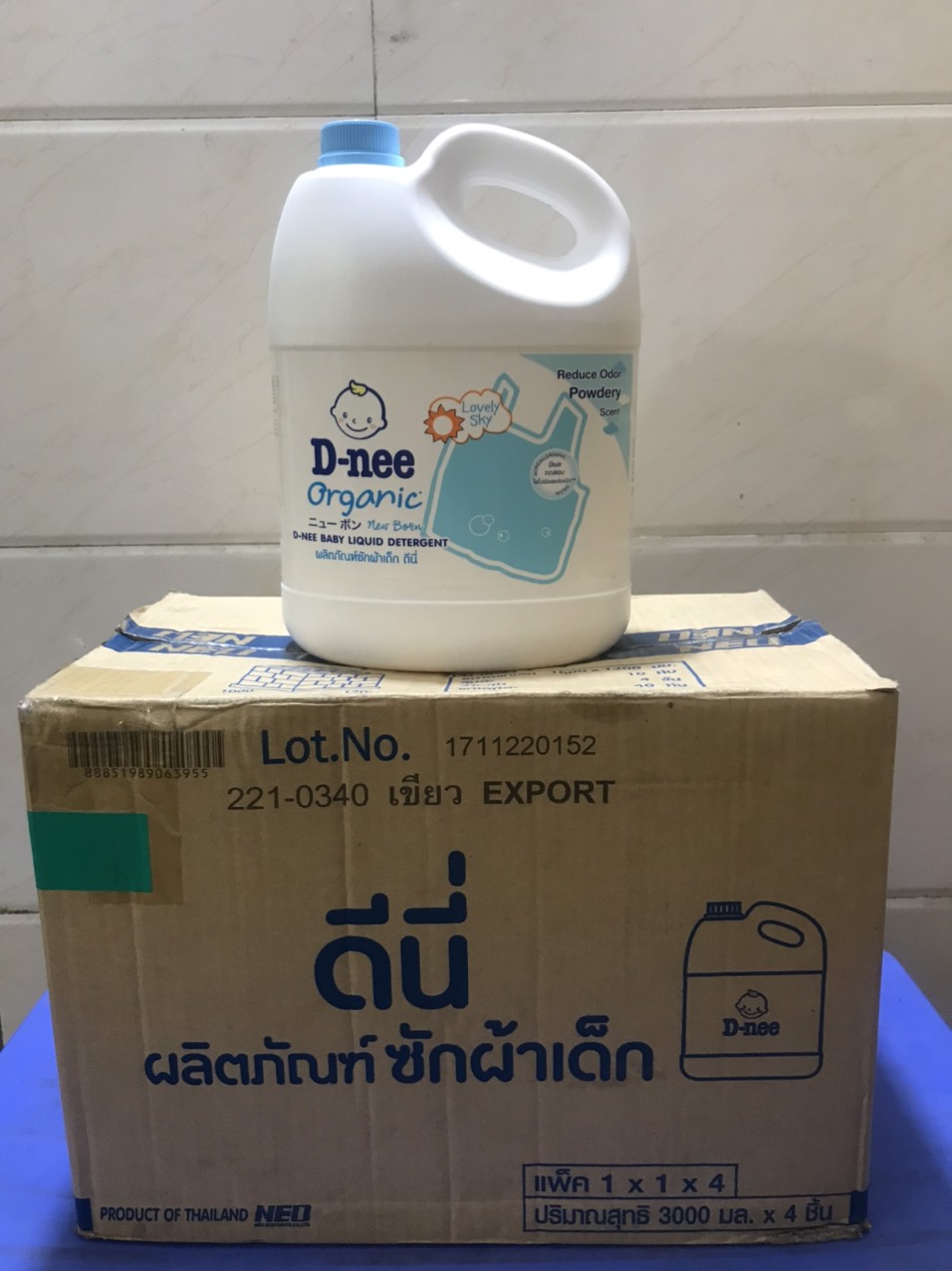 Nước giặt trẻ em Thái Lan Dnee - Chăm sóc bé yêu hoàn hảo
