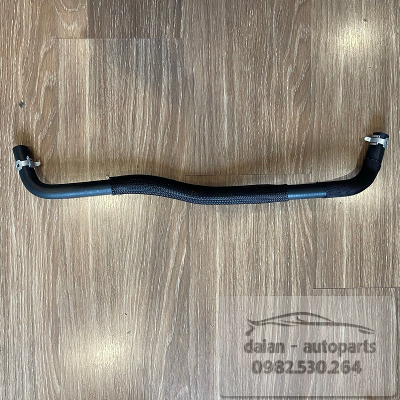Ống nước từ van hằng nhiệt vào máy Ford Ranger Mazda BT50 2.2 - EB3G9Y438AA