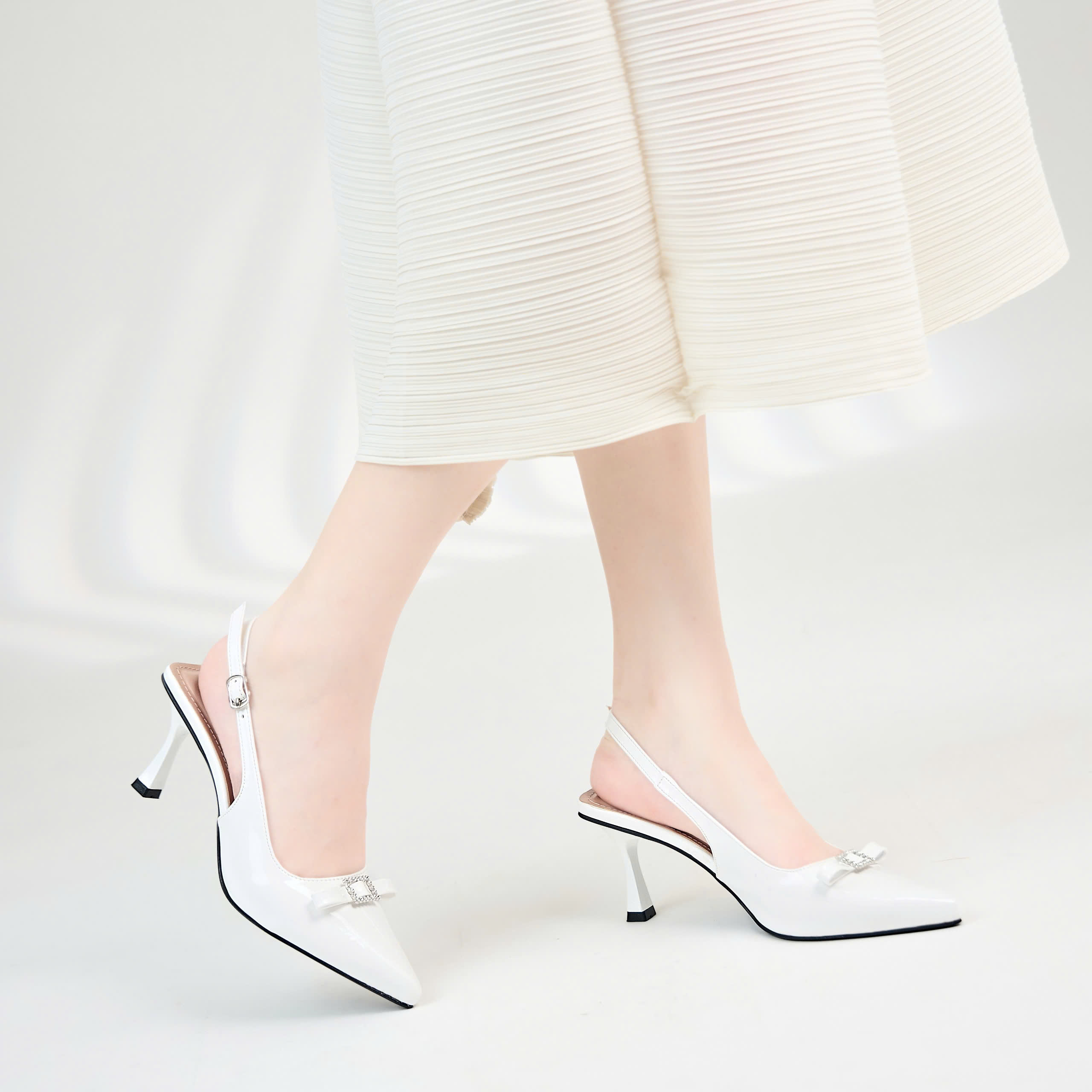  Giày Cao Gót MWC G197 - Cao Gót Kiểu Dáng Slingback Mũi Nhọn Phối Nơ Sang Chảnh 