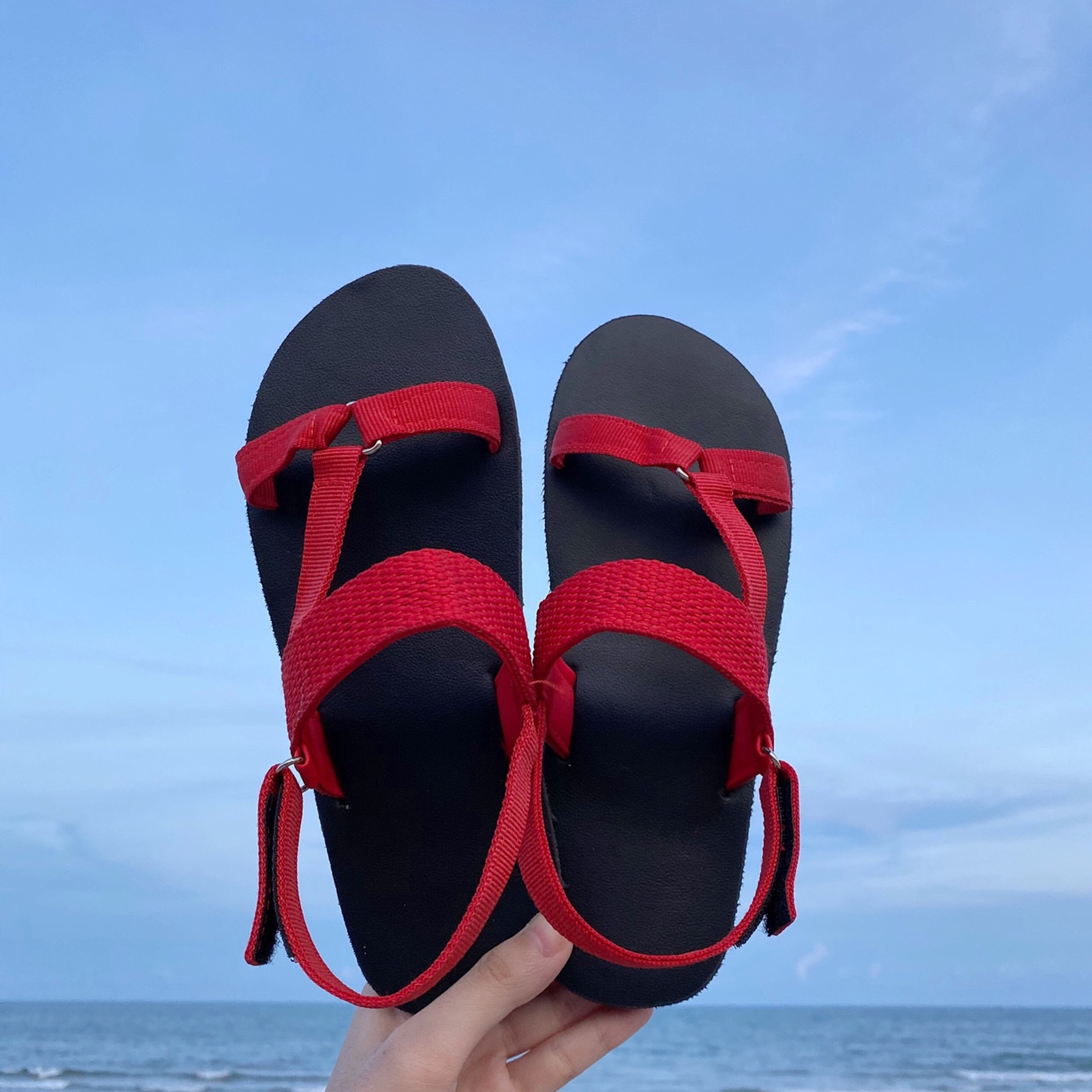 sandal chip chip nữ dép quai hậu nữ đế đen quai đỏ size từ 34 nữ đến 41 nữ
