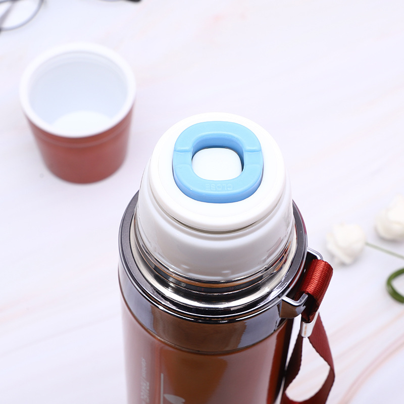 BÌNH GIỮ NHIỆT INOX TRAVEL 800ml giữ nhiệt tốt, chịu lực tốt,thiết kế thể thao,chuẩn,đẹp - GIAO MÀU NGẪU NHIÊN