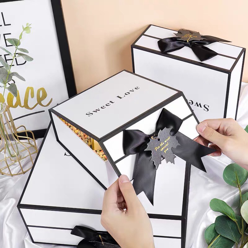 Hộp Quà tặng nắp đóng nam châm cực sang, Quà tặng Sinh Nhật, Valentine Sweet Love, Gồm Hộp Kèm Túi Giấy, Giấy Rơm, và Thiệp