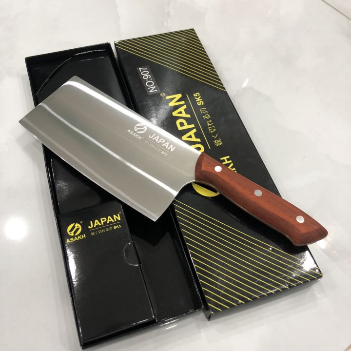 Dao chặt xương Nhật Bản JAPAN thép SK5 cán gỗ dài 33cm có độ cứng và sáng bóng, nhìn rất đẹp, dày dặn.