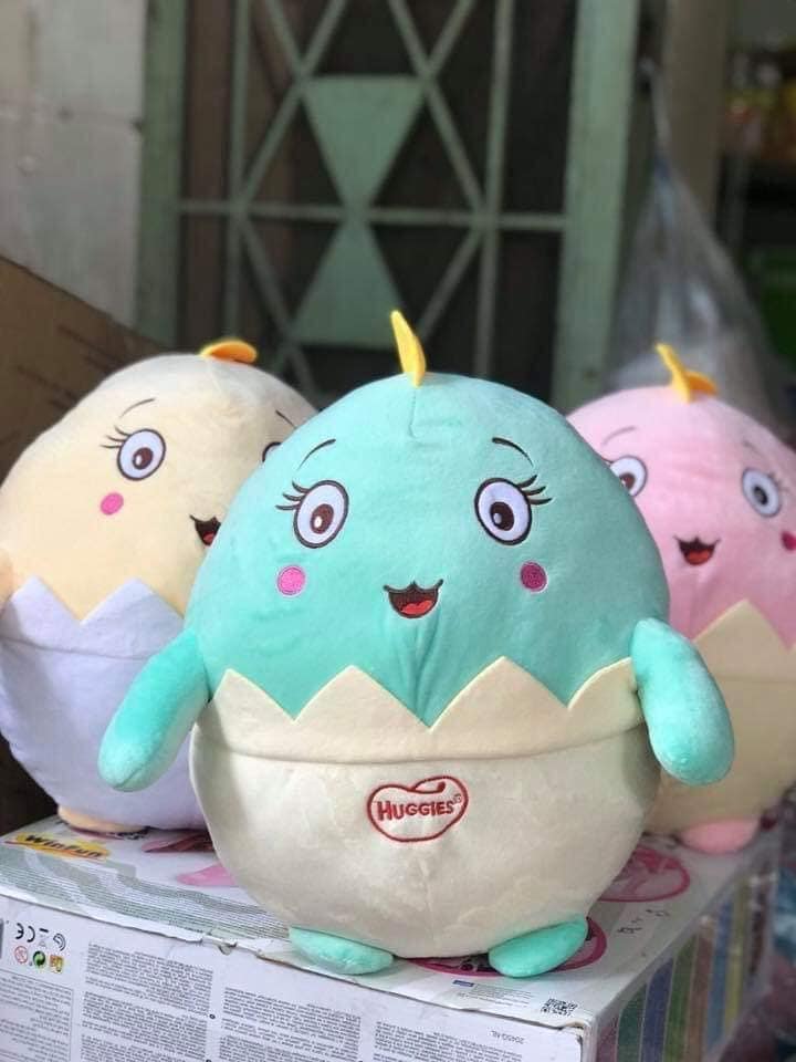 Gấu bông trứng khủng long Huggies