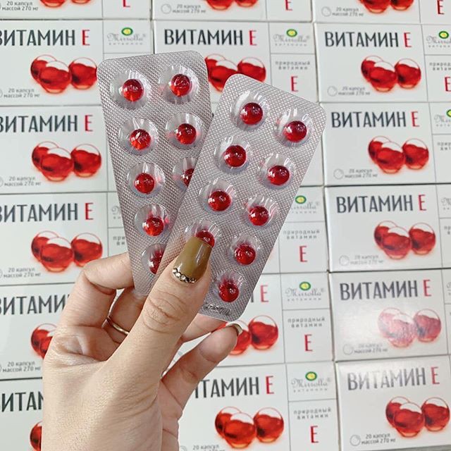 Hôp vỉ Vitamin E đỏ 270mg hãng Mirrolla Nga 20 viên