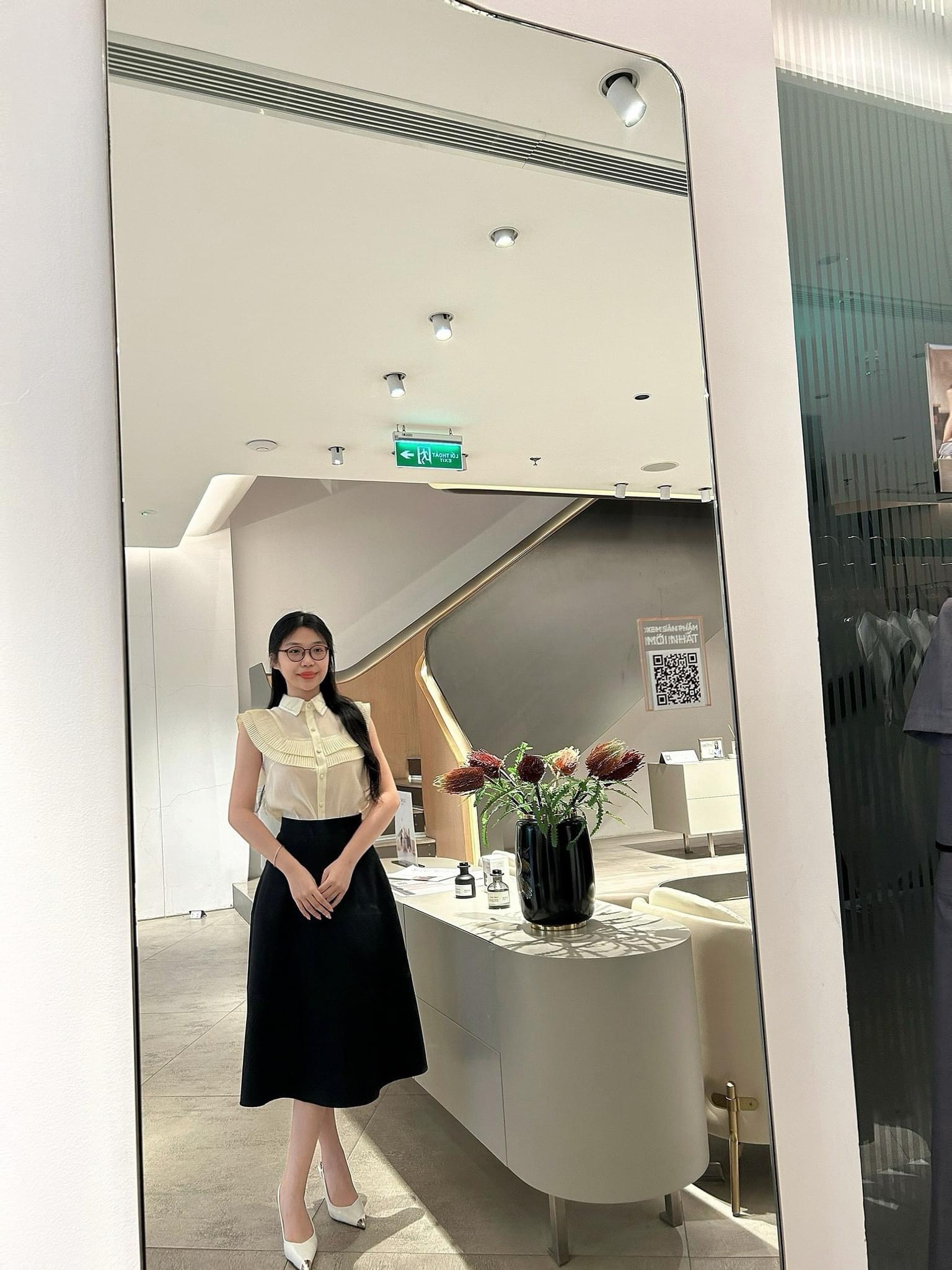 D.chic áo sơ mi can diềm dập ly cổ phối màu ms: 1811934