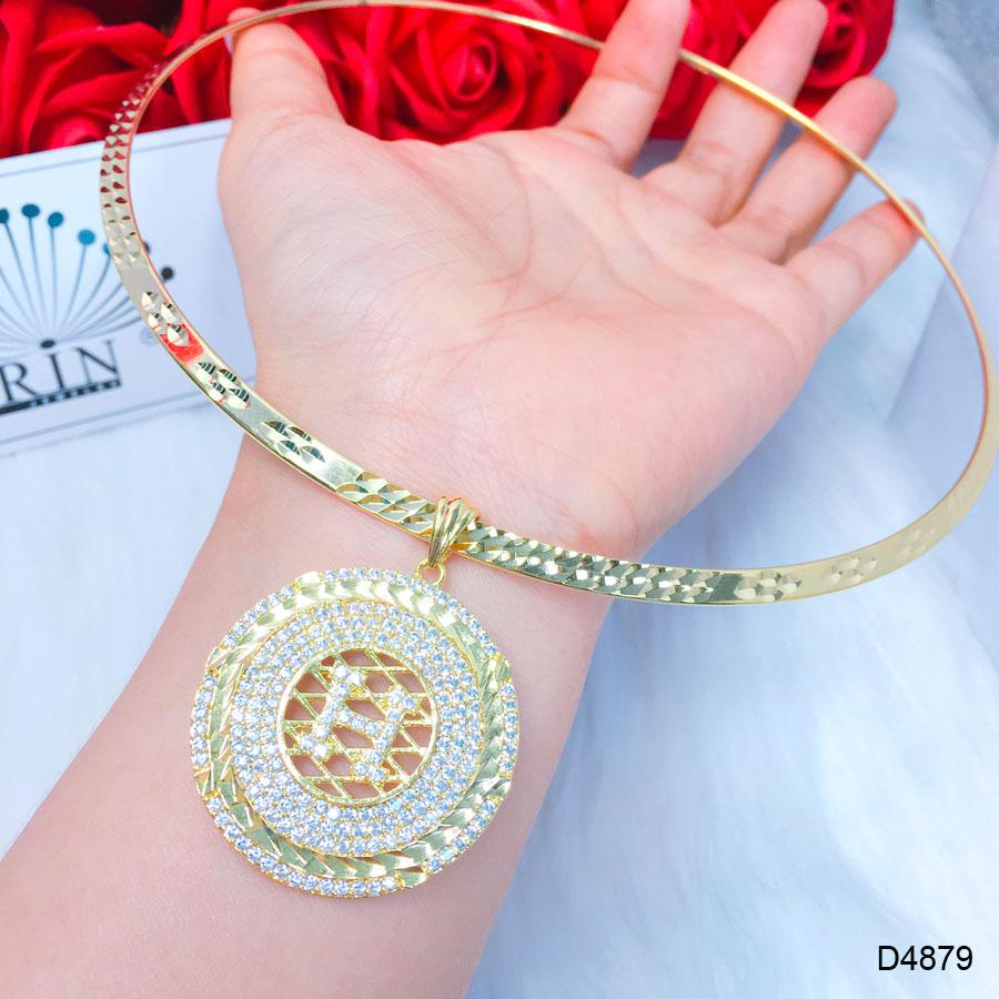 Kiềng cổ nữ, kiềng cổ dạng dẹp mặt chữ tròn bền màu cao cấp Orin D4879 - Long Tien