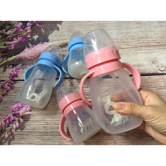 Bình sữa Silicon mềm bóp được (có tay cầm + van chống sặc)