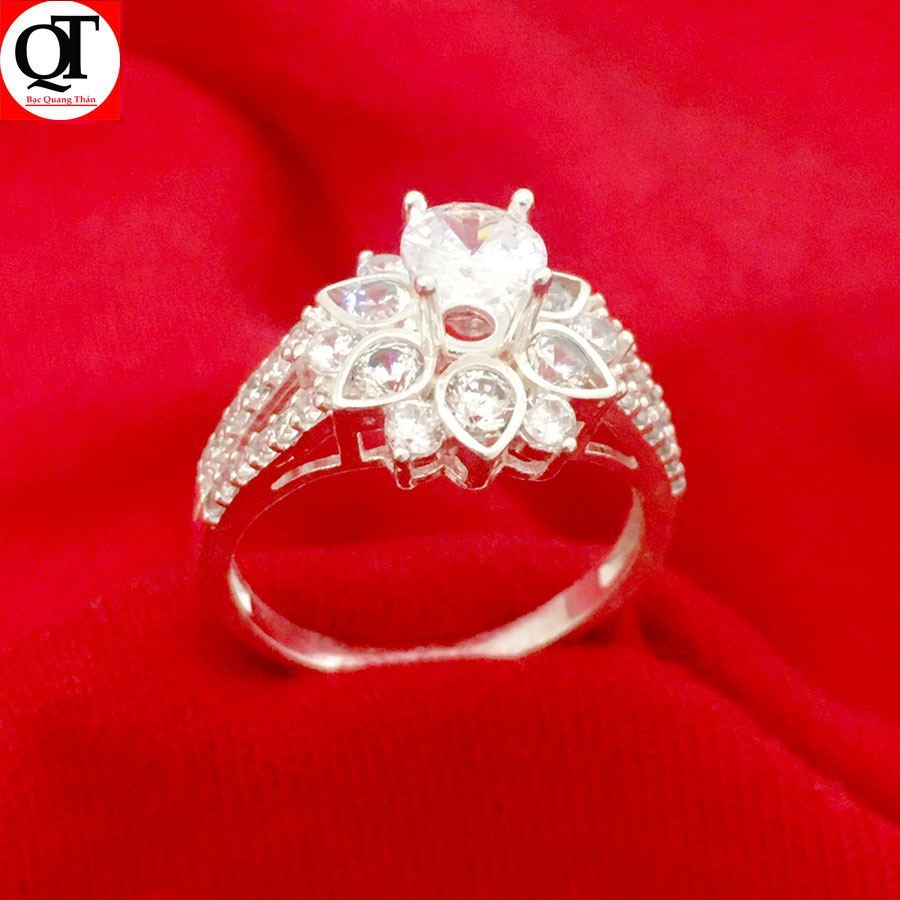 Nhẫn nữ Bạc Quang Thản, nhẫn bạc nữ ổ kết gắn đá kim cương nhân tạo 6ly chất liệu bạc thật không xi mạ có thể chỉnh size tay yêu cầu, phong cách trẻ trung thích hợp đeo tại các buối dạ tiệc, sinh nhật, làm quà tặng – QTNU55