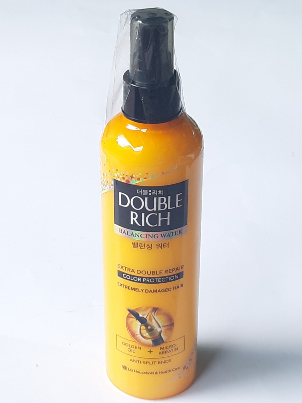 Xịt nước dưỡng tóc Double Rich giữ màu nhuộm 250ml Double Rich Balancing Water Revitalize Nutrition chăm sóc tóc hư tổn ( Vàng) 250ml