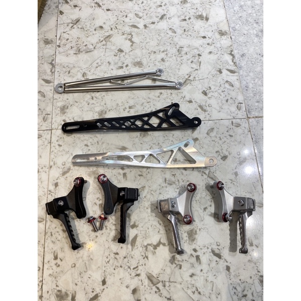 Bộ Gác Chân + Pát treo bô cnc mãlay dành cho ex150