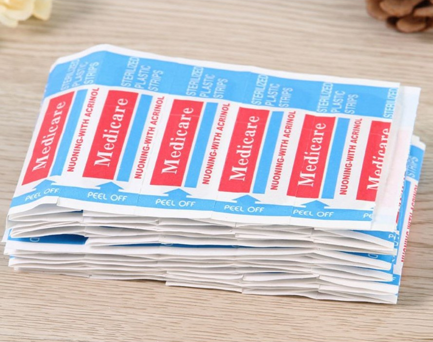 Combo 30 miếng dán vết thương băng gạc y tế