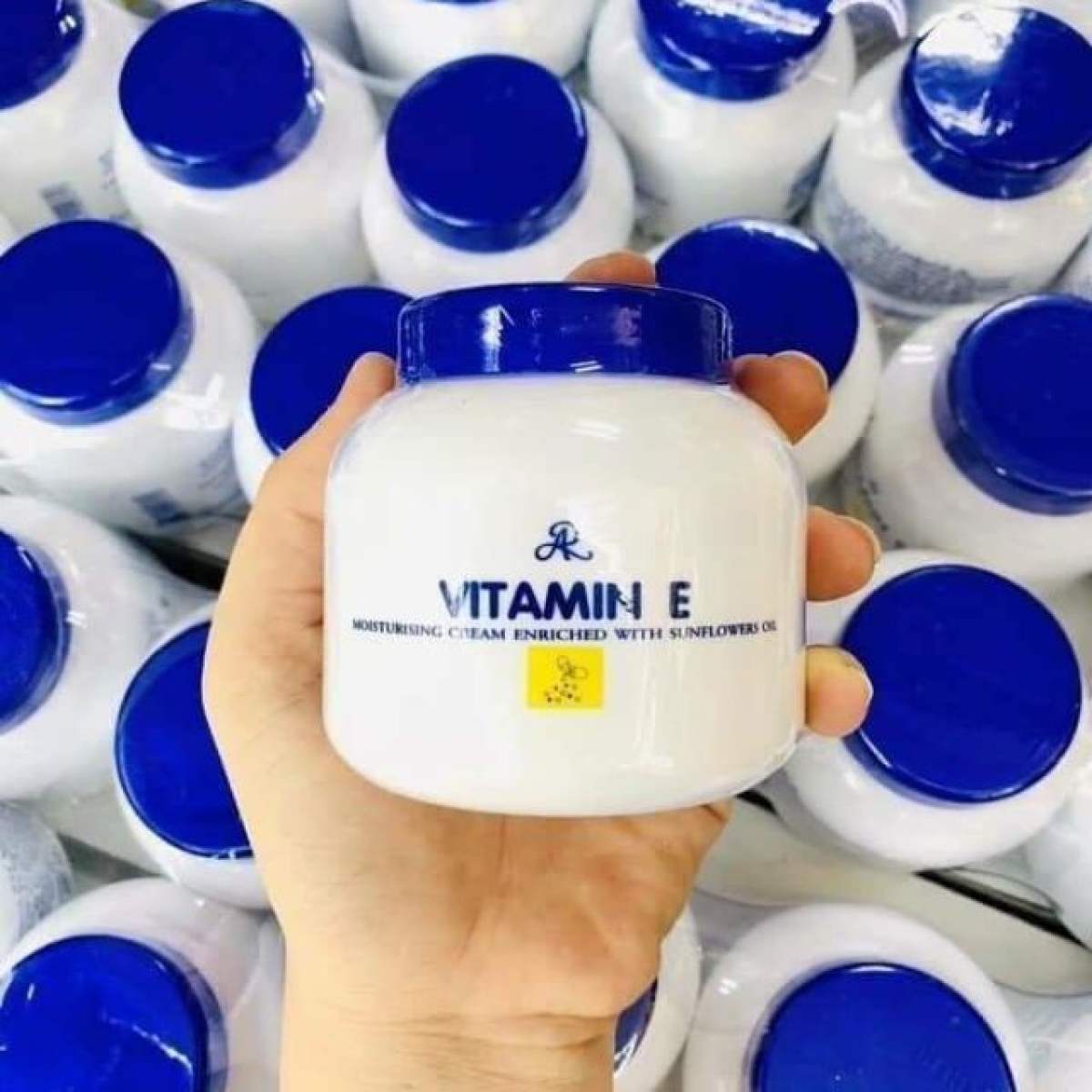 [HCM]Kem Dưỡng Ẩm Body & Face Vitamin E Aron Thái Lan