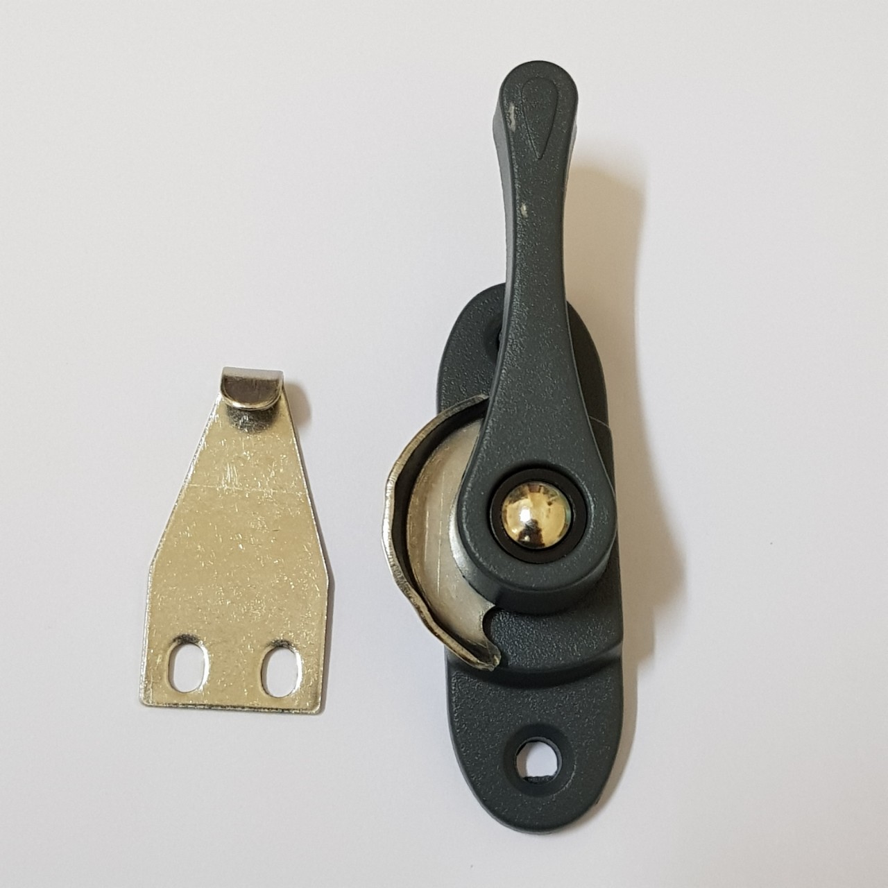 [HCM]Chốt khoá sò dùng cho cửa nhôm kính