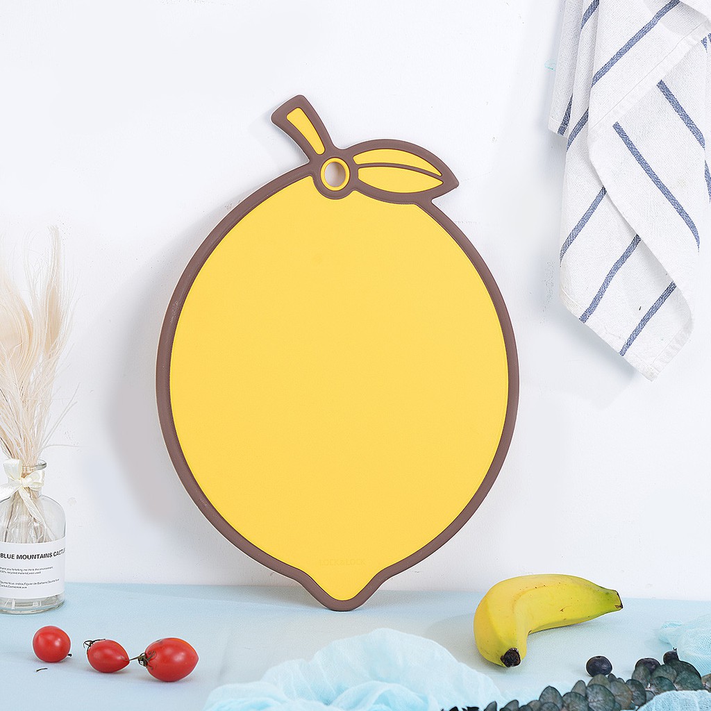 Thớt nhựa kháng khuẩn lock&lock hình dễ thương cá, heo và trái cây