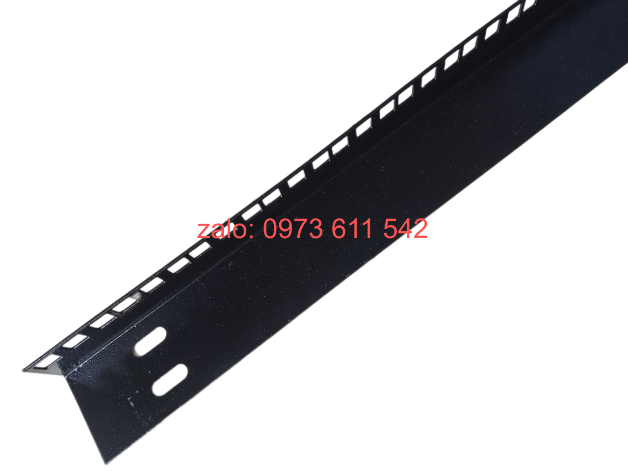 1 thanh tiêu chuẩn lắp cho tủ mạng 15u, tủ rack 15u ,thanh sắt v lỗ bắt thiết bị âm thanh