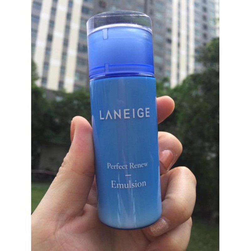 Sữa Dưỡng Laneige Giúp Phục Hồi Da Hoàn Hảo Perfect Renew Emulsion 50ml