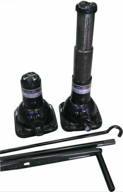 bộ nâng thủy lực ( con đội ) theo xe innova và fortuner