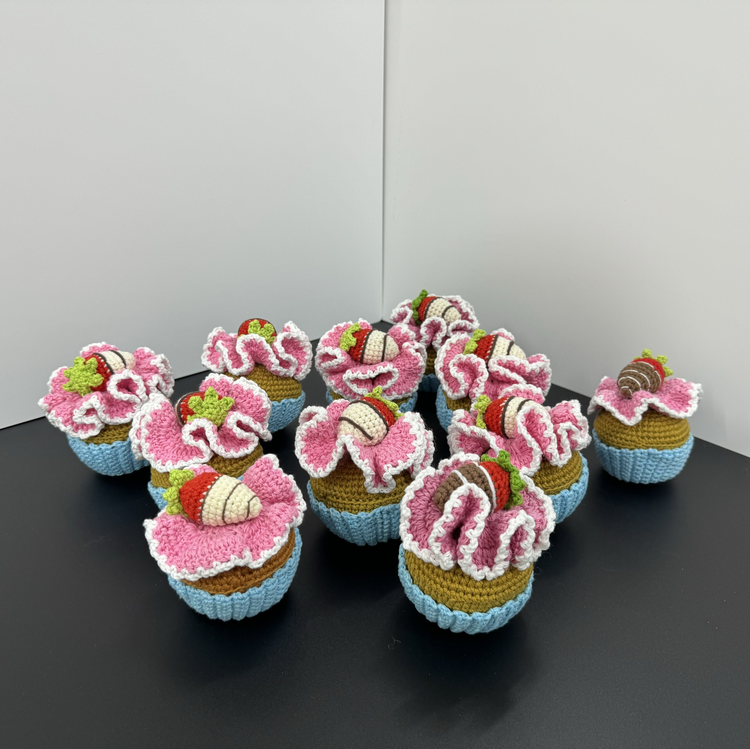 SET 10 Bánh Kem Handmade Trang Trí Đám Cưới, Bánh Trang Trí Đám Cưới, Bánh Tặng Đám Cưới Handmade