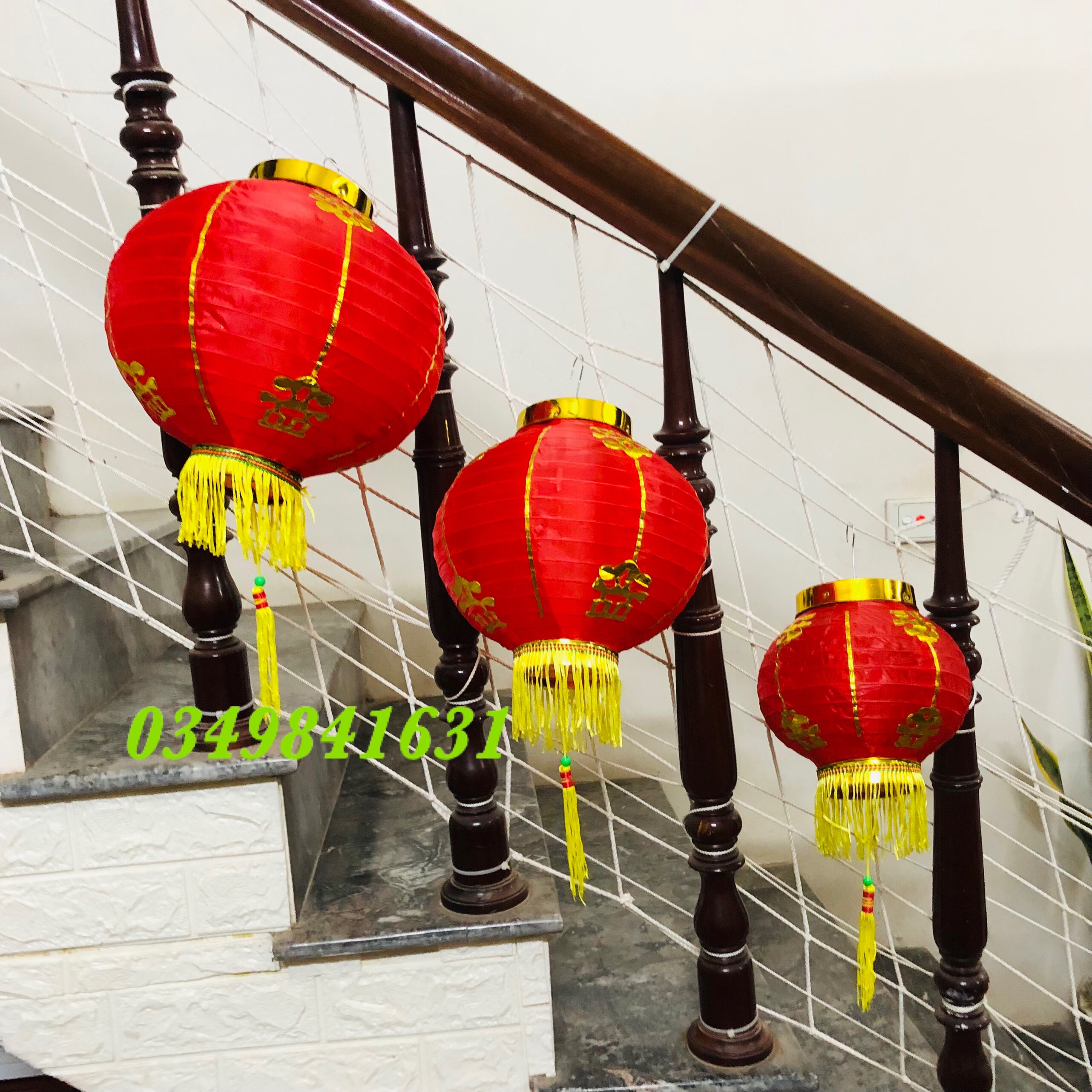 Đèn lồng vải đỏ tròn có tua 20/25/30/40cm trang trí ngoài trời