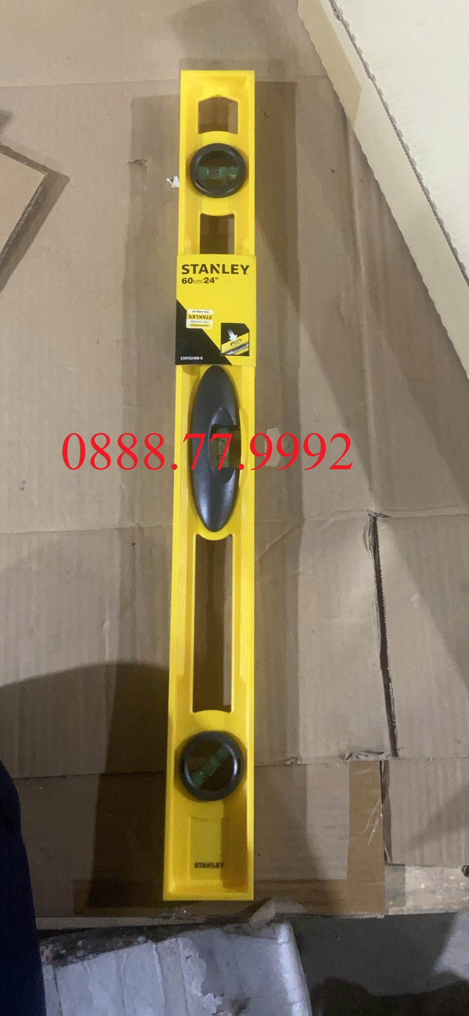 Thước thủy 24" stanley stht42468-8