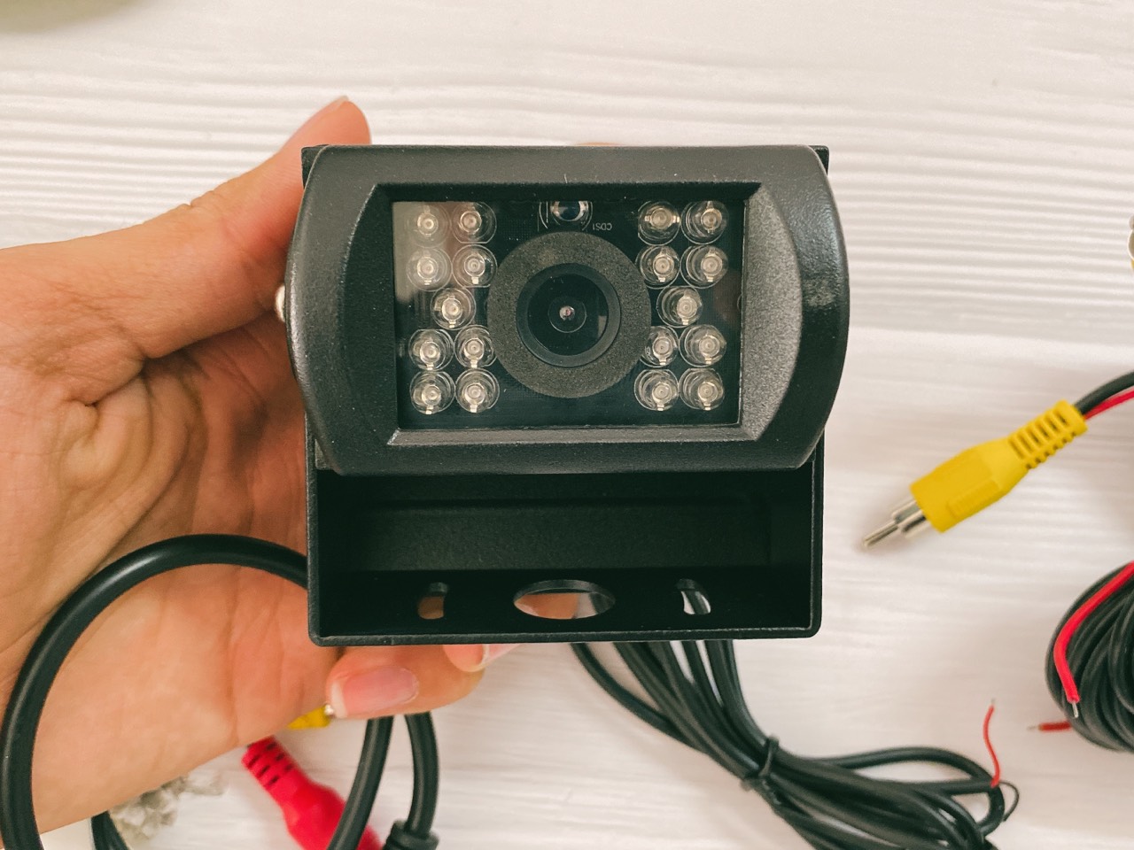 Camera lùi dành cho xe tải, xe công trình 12V/24V có đèn led hồng ngoại rõ ban đêm