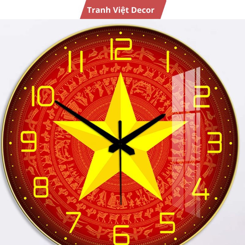 Đồng hồ tròn tráng gương treo tường "lá cờ việt nam" in uv 5d cao cấp, yêu nước, bảo hành 1 năm