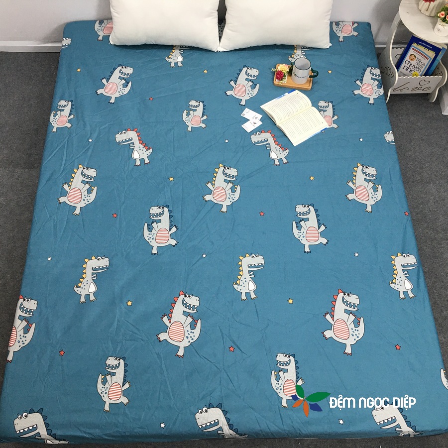 Ga chống thấm cotton họa tiết, ga giường bảo vệ đệm mẫu Khủng Long con