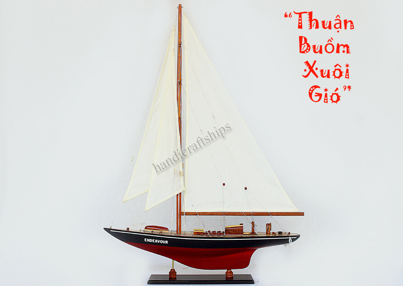 Mô hình thuyền buồm trang trí Endeavour 50cm