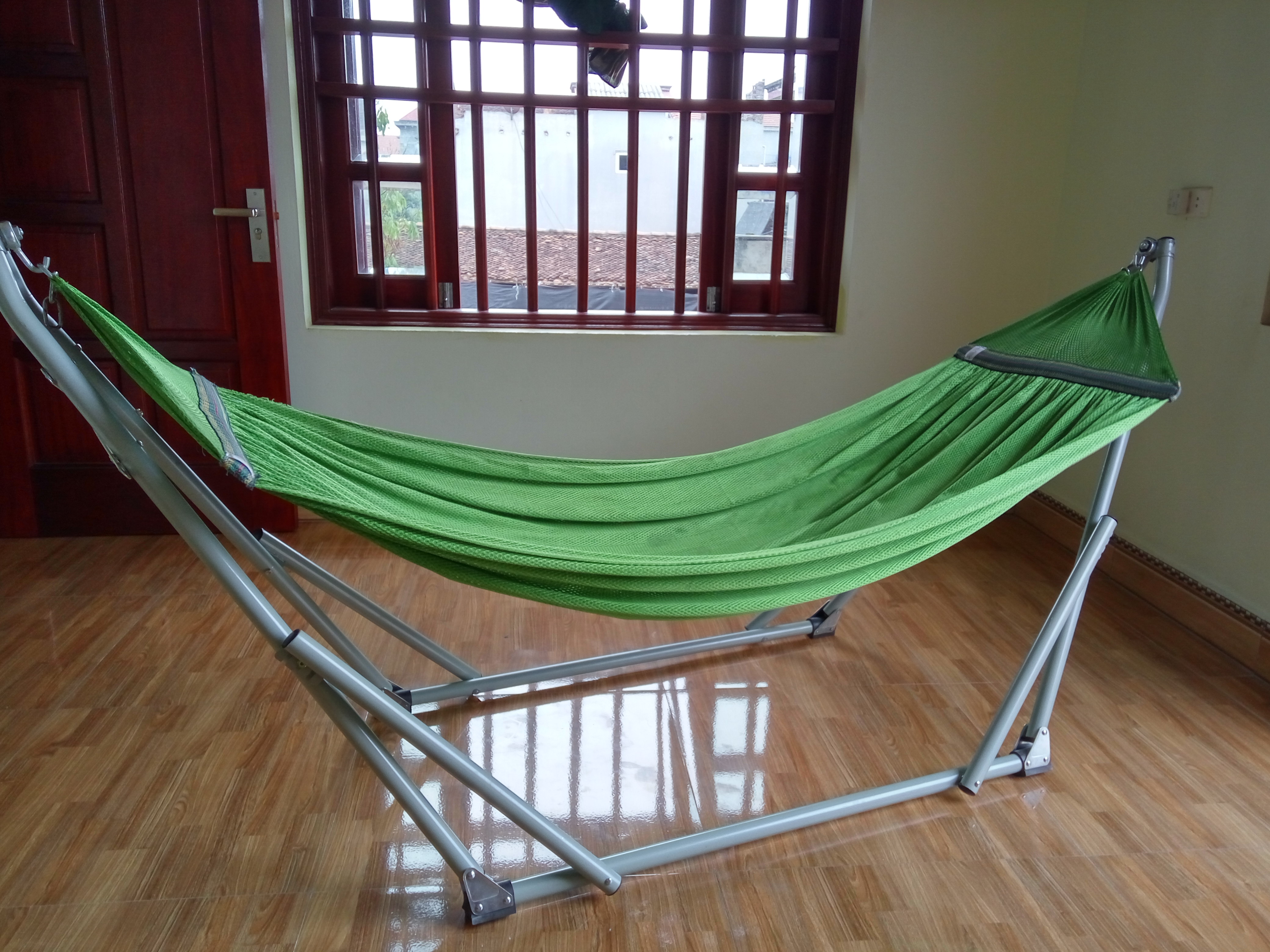 Võng khung size to đủ bộ cả lưới