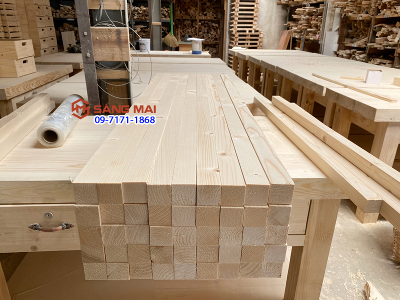 [MS24] Thanh gỗ thông vuông 45mm x 45mm x dài 120cm + láng mịn 4 mặt