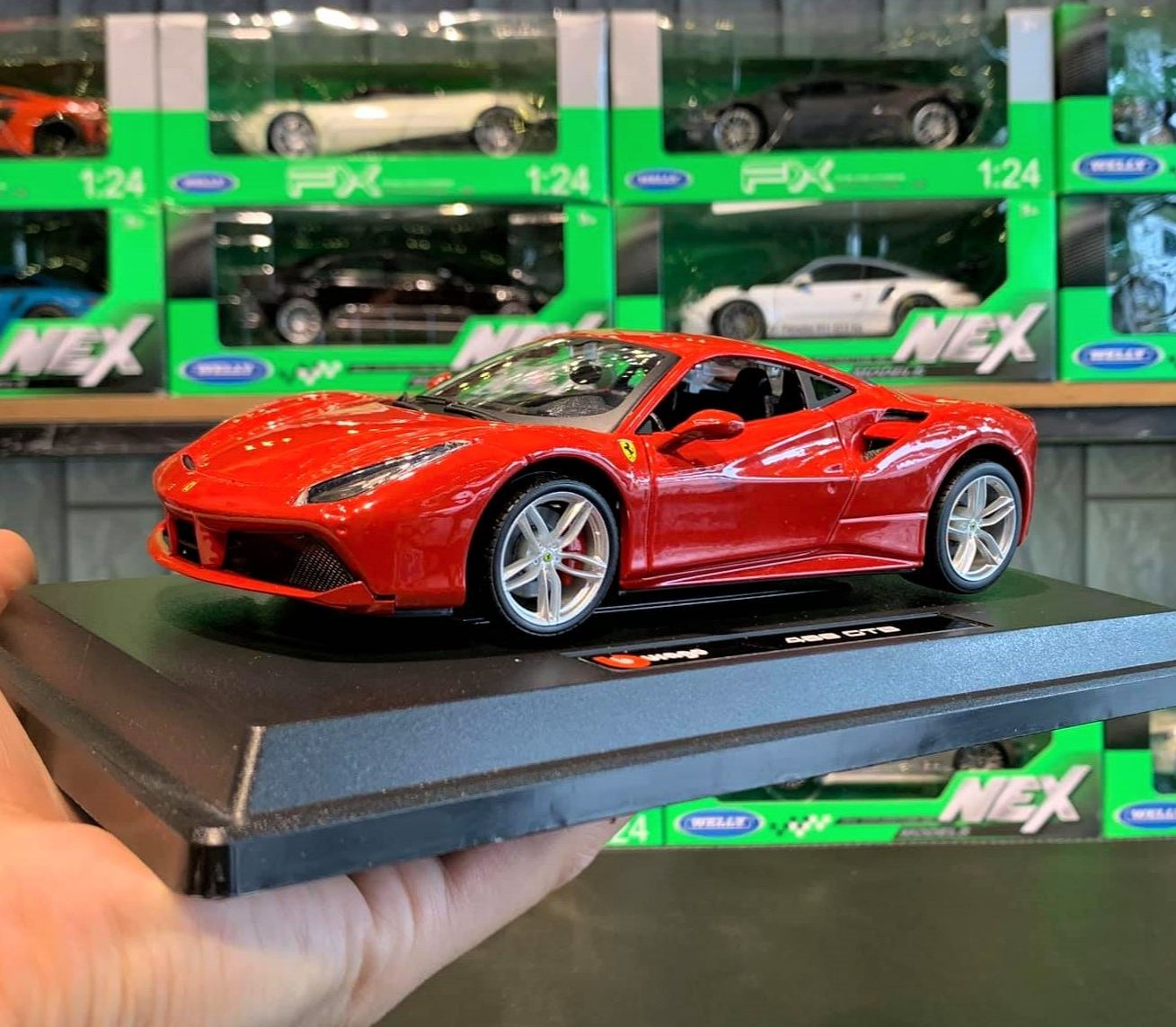 Xe mô hình siêu xe Ferrari 488 GTB tỉ lệ 1:24 hãng Burago màu đỏ