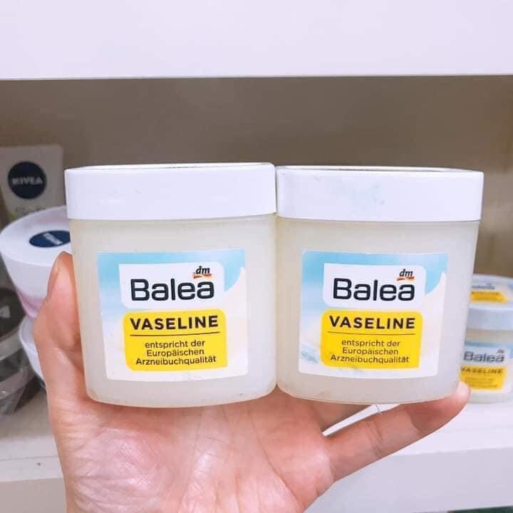 Kem nẻ vaseline balea