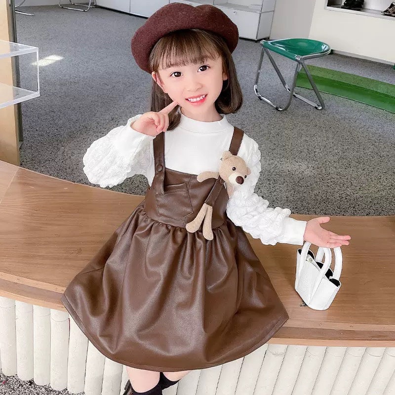 Set yếm da kèm gấu bông cho bé gái