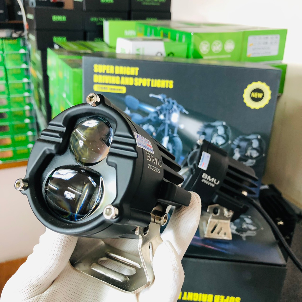 Đèn trợ sáng xp70 có trợ pha laser - cos vàng pha trắng