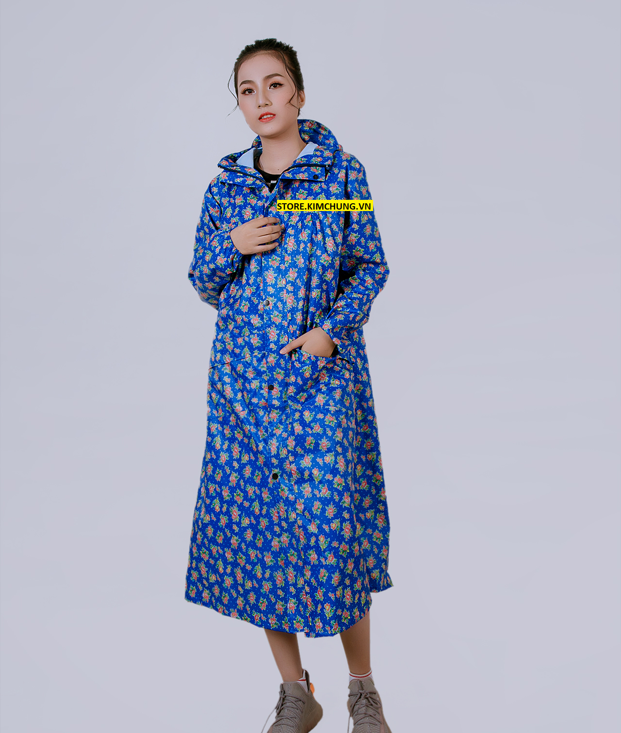 [HCM]Áo mưa mangto nữ cao cấp áo mưa thời trang vải dù siêu nhẹ siêu bền (Size L XL XXL) (màu ngẫu nhiên)